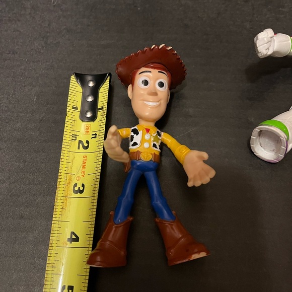Buzz Lightyear and Woody Lot Figurine Toys Pixar Toy Story action figures - Picture 6 of 7